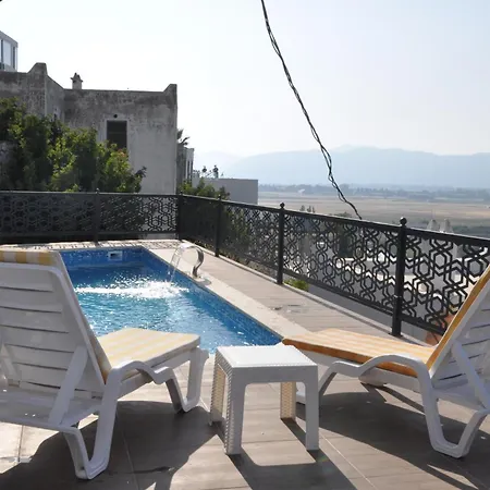 Villa Mavi *